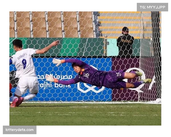 浙江队0-0北京国安，双方门将多次关键扑救力保球门不失